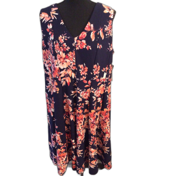 New NWT Plus size 1X Floral Sleeveless dress Studio One NY - Picture 1 of 5
